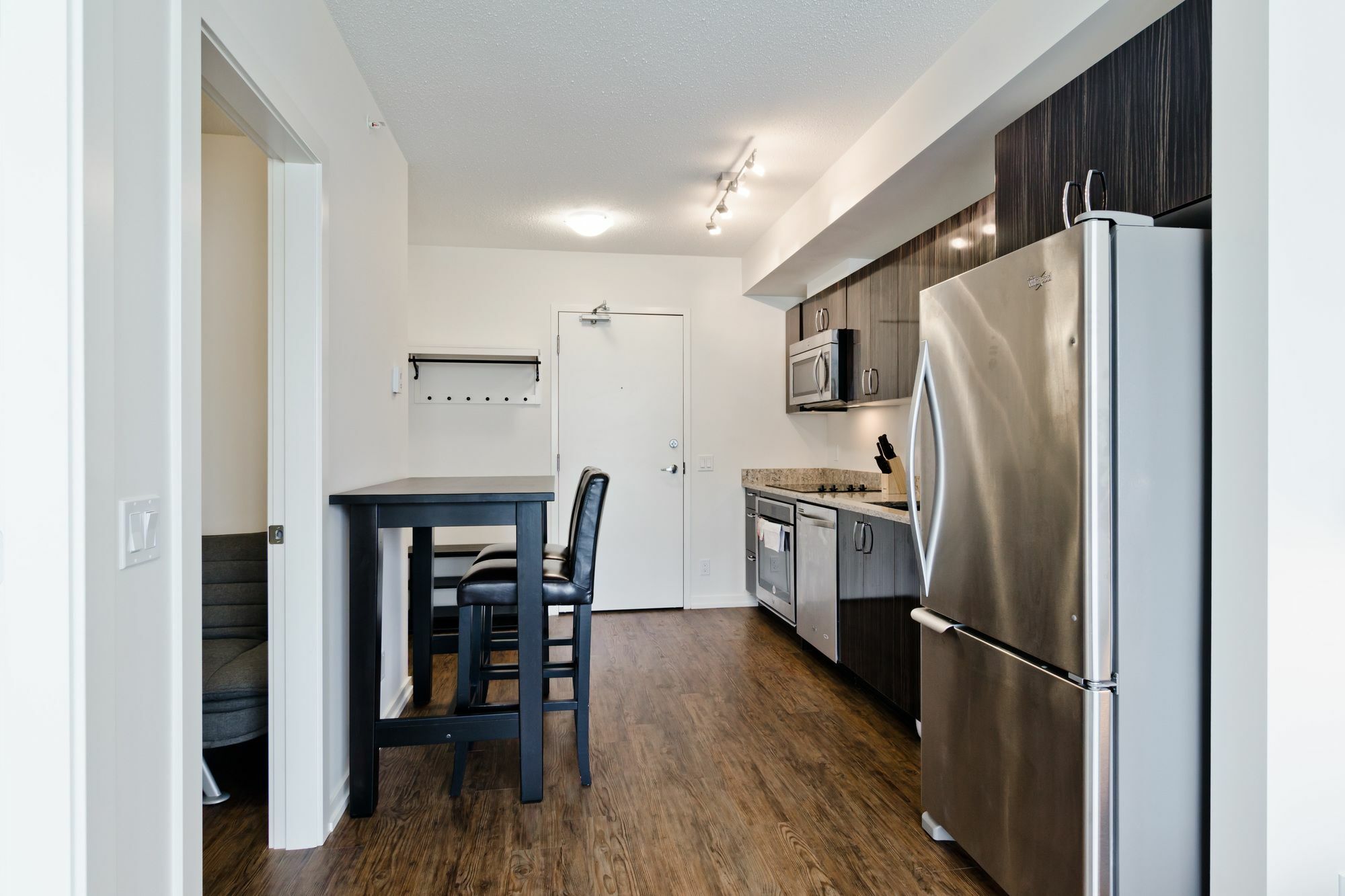 Suite Digs N3 YYC المظهر الخارجي الصورة
